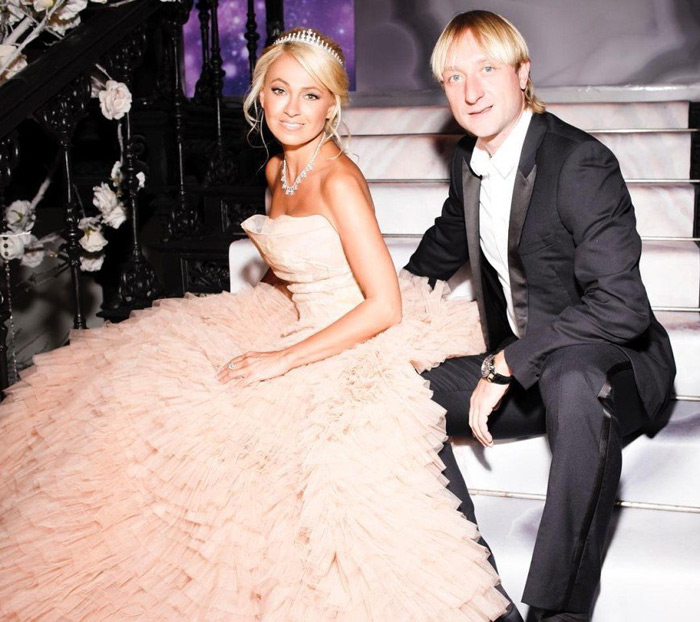 Рудковская и Плющенко обвенчались в Москве