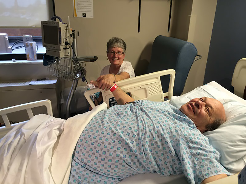 Пара поклялась друг другу в верности прямо в больнице