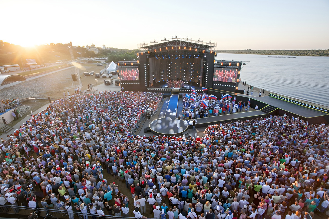 День семьи, любви и верности: празднование в России