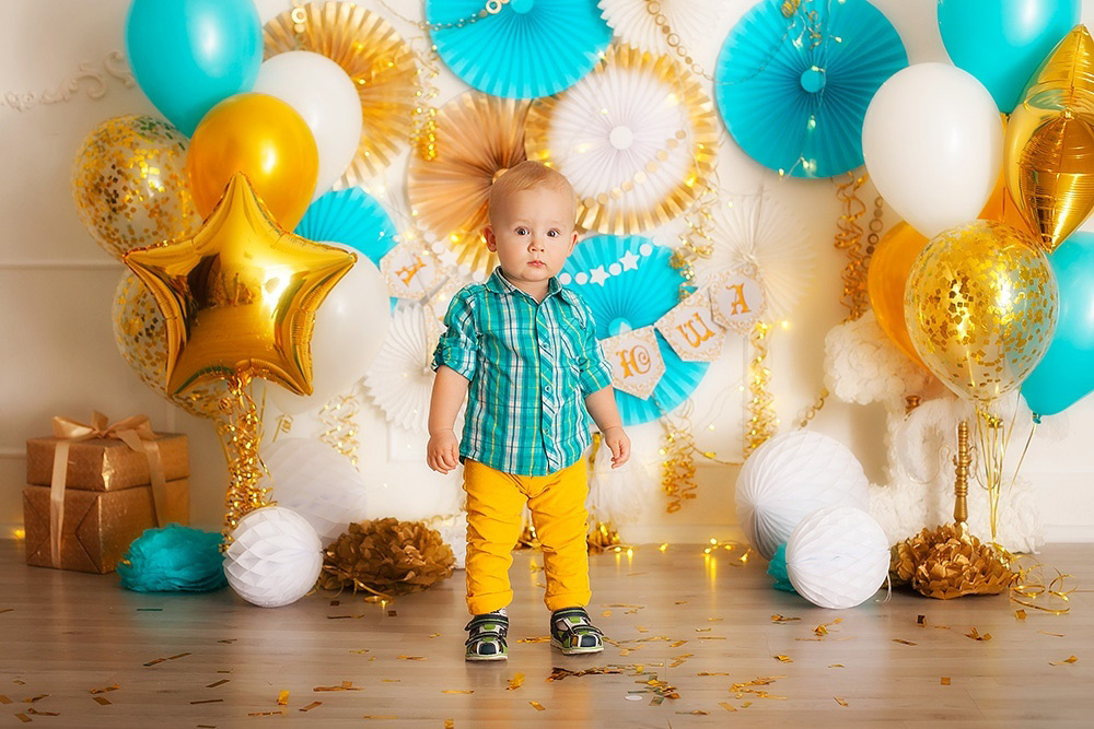 Украшение первого дня рождения малыша шарами