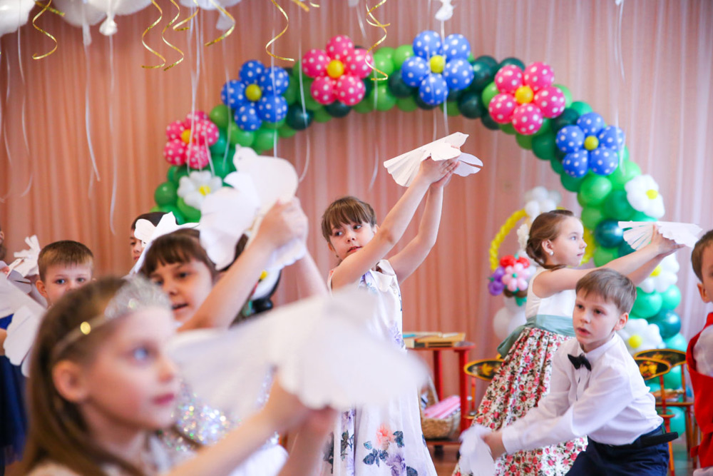 Весёлые конкурсы и игры на выпускной