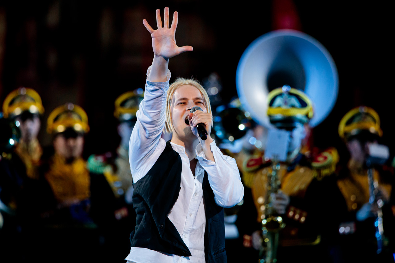 Карьера и появление проекта SHAMAN