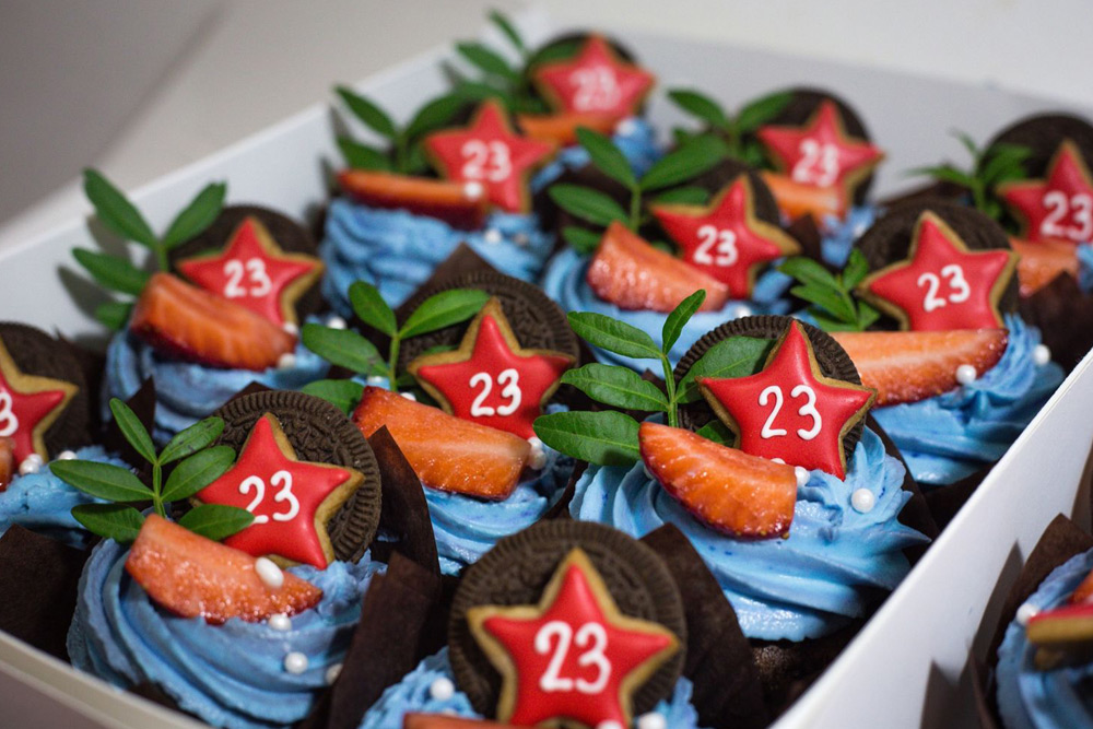 Подарки на День защитника Отечества своими руками