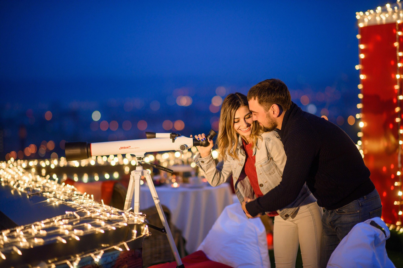 Способы проведения свидания на крыше дома