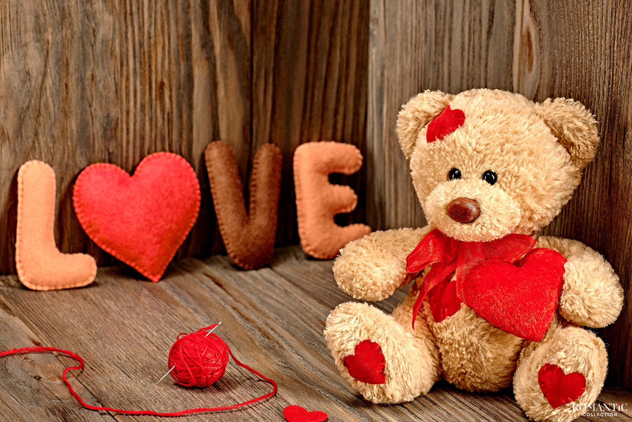 Каким подарком на День влюбленных удивить девушку