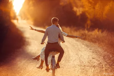 15 историй о том, с чего начинается любовь