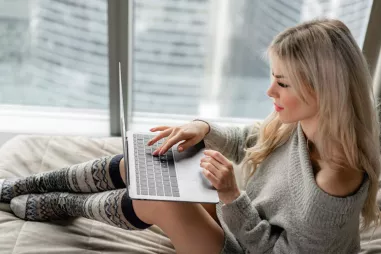 Как познакомиться с мужчиной в интернете?