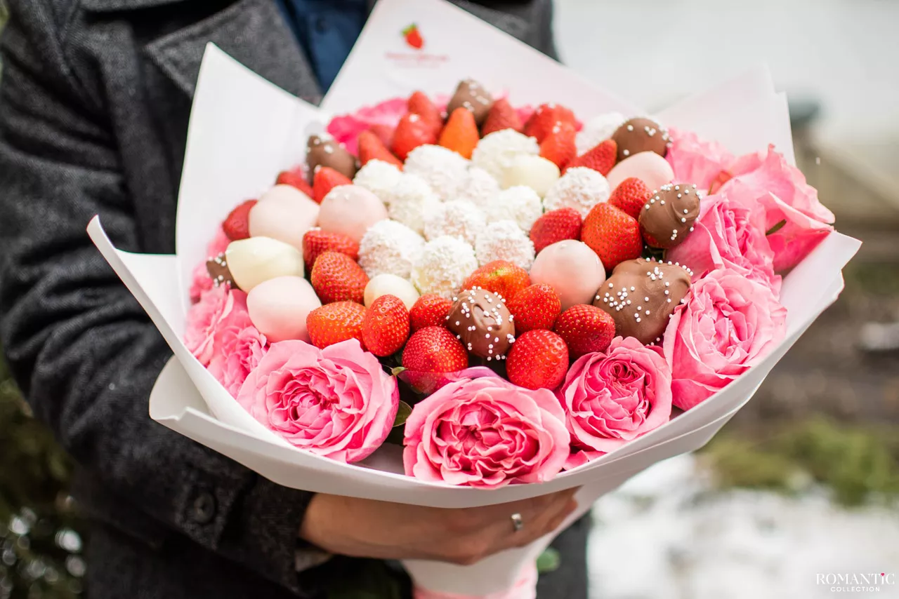 День святого Валентина: Фруктовые букеты на День святого Валентина