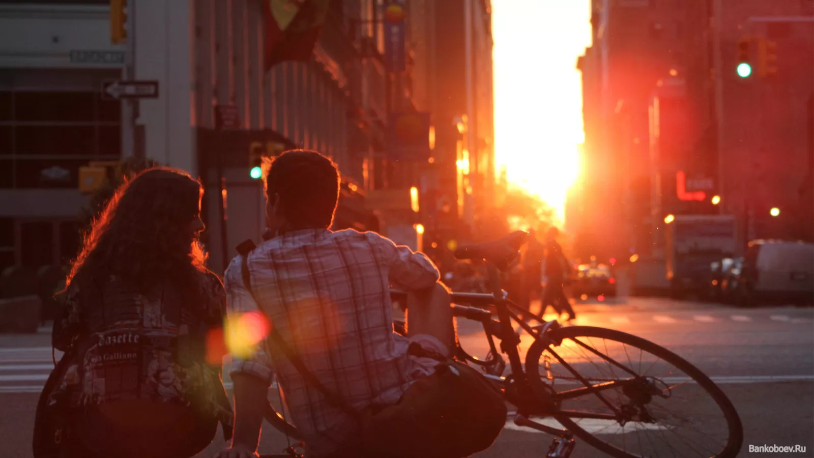 Двое на закате