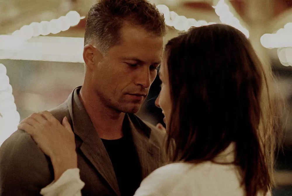 Босиком по мостовой