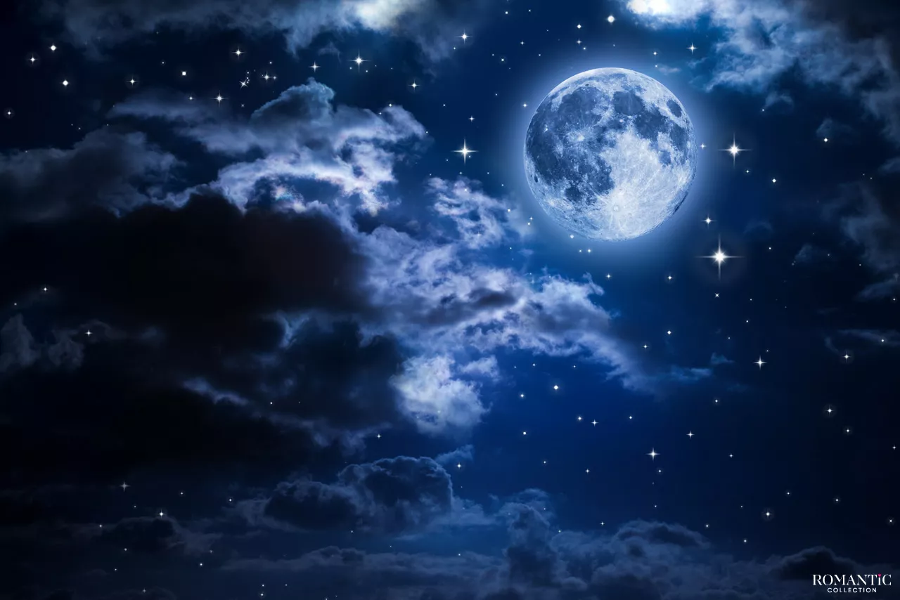 Жители Земли наблюдали необычную «Голубую Луну»