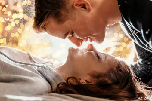 И ты уйдёшь всё так же осторожно...