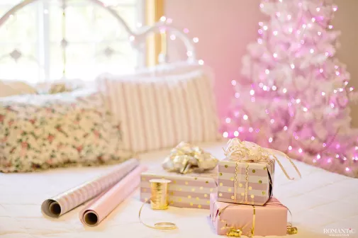 Коробка в гирляндах