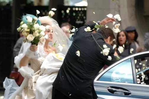 Молодожены развелись через три минуты после свадьбы