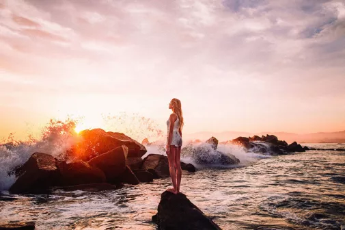 Если бы он действительно скучал, то сделал бы вот что