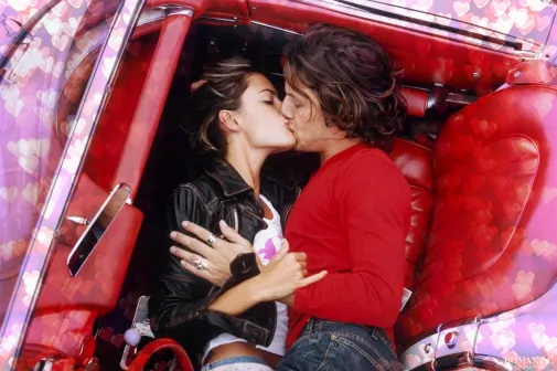 Три поцелуя