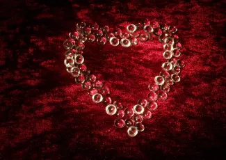 Обои о любви: Сердце на бархате