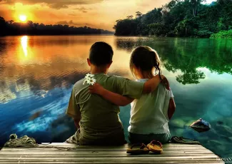 Мальчиков и девочек воспитывать по-разному?