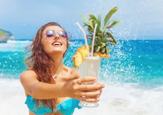 Гляди – пока ещё июль