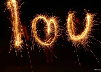 Волшебство с бенгальскими огнями