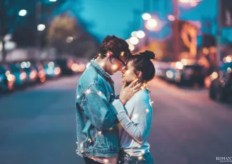 Неоновая романтика