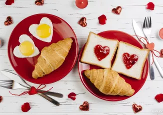 День святого Валентина: Романтический завтрак в День святого Валентина