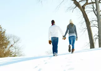 Обои о любви: Зимняя прогулка