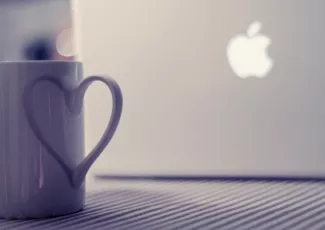 Обои о любви: Кружка для влюбленных