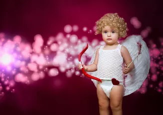 Обои о любви: Малыш Купидон